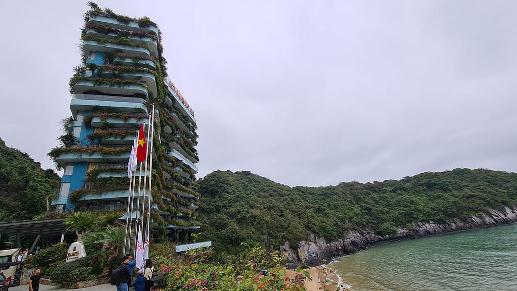 2CatCotel 10. Ziel: Cat Ba (Halong Bay)