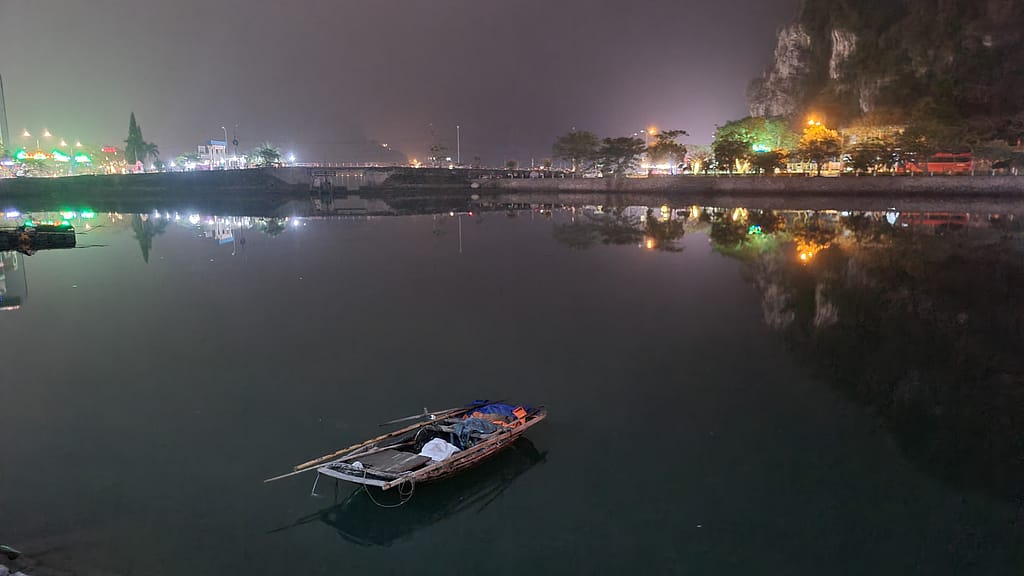 5CatBaNachtBoot 10. Ziel: Cat Ba (Halong Bay)