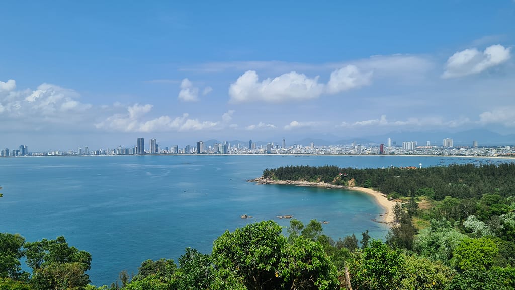 2View 14. Ziel: Da Nang