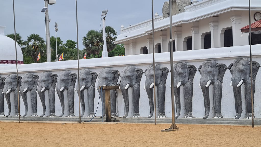 27. Ziel: Anuradhapura