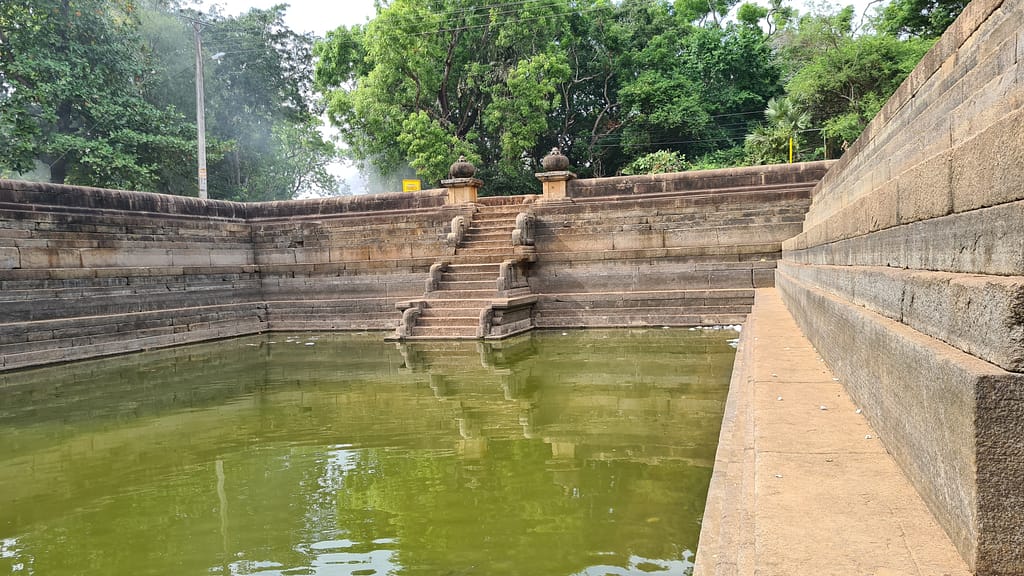 27. Ziel: Anuradhapura