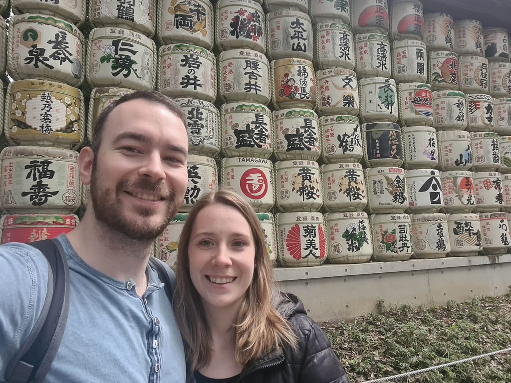 Die Sakefässer am Meji-Schrein